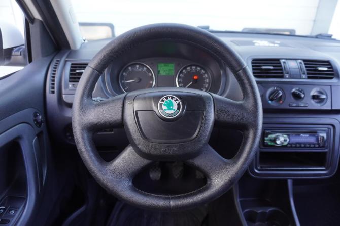 Skoda Fabia II Рестайлинг с пробегом 2012 года, цена 475 000 рублей, 257000 км, хэтчбек, Автокод Объявления