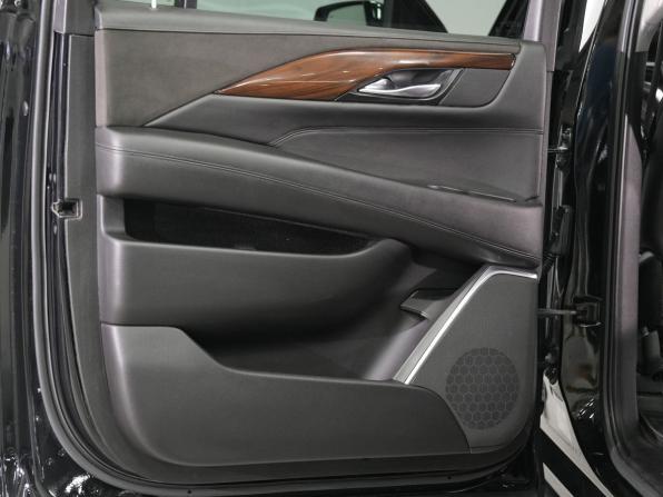 Cadillac Escalade IV с пробегом 2019 года, цена 6 680 000 рублей, 148577 км, внедорожник, Автокод Объявления