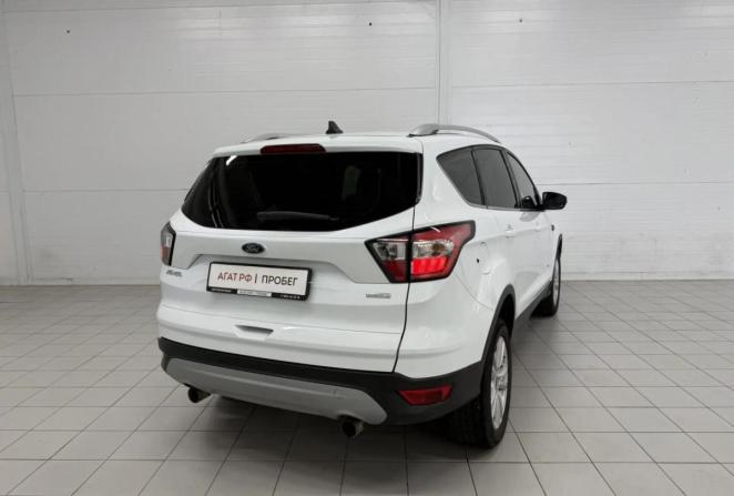 Ford Kuga II Рестайлинг с пробегом 2018 года, цена 1 399 000 рублей, 210226 км, внедорожник, Автокод Объявления