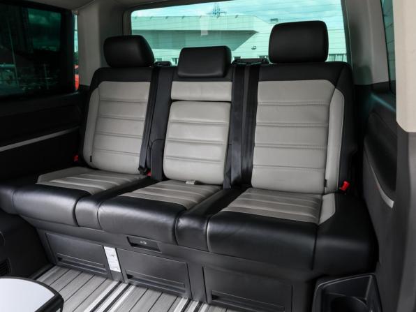 Volkswagen Multivan T6 Рестайлинг с пробегом 2020 года, цена 6 990 000 рублей, 58177 км, минивэн, Автокод Объявления