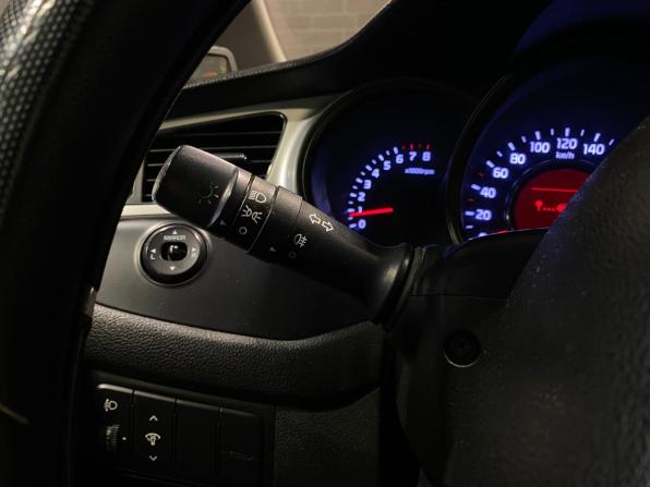 Kia Ceed II с пробегом 2013 года, цена 950 000 рублей, 233753 км, хэтчбек, Автокод Объявления