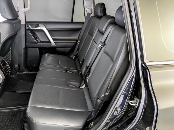 Toyota Land Cruiser Prado 150 Series Рестайлинг 2 с пробегом 2019 года, цена 5 705 000 рублей, 85026 км, внедорожник, Автокод Объявления