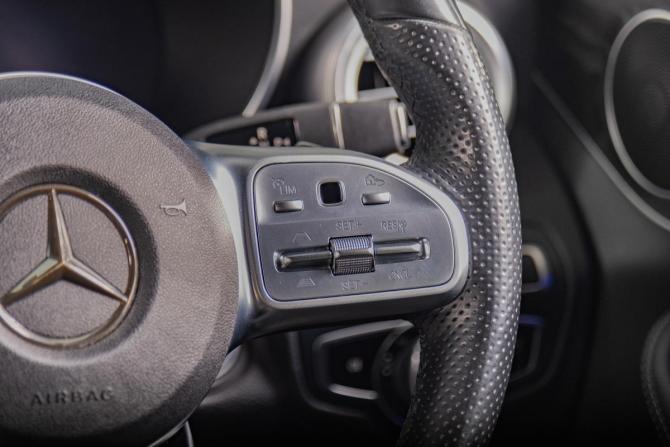 Mercedes-Benz C-Класс IV (W205) Рестайлинг с пробегом 2019 года, цена 2 699 000 рублей, 78000 км, седан, Автокод Объявления