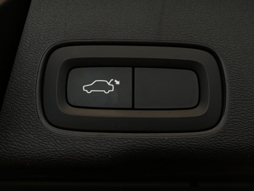 Volvo XC60 II Рестайлинг Москва  - изображение 14