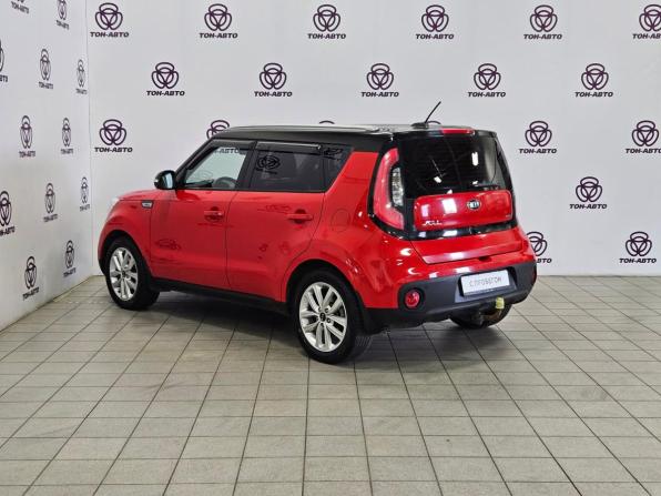 Kia Soul II Рестайлинг с пробегом 2018 года, цена 1 343 000 рублей, 178897 км, хэтчбек, Автокод Объявления