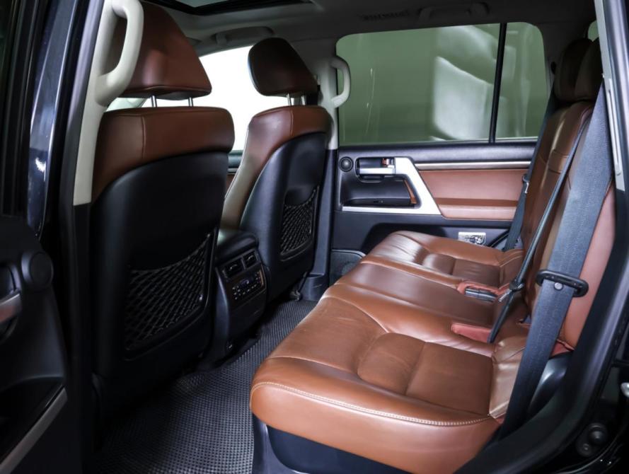 Toyota Land Cruiser 200 Series Рестайлинг 2 Москва  - изображение 11