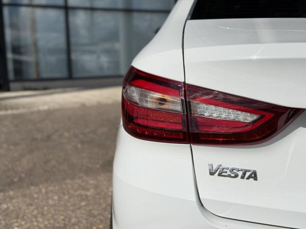 Lada (ВАЗ) Vesta I Рестайлинг (NG) с пробегом 2023 года, цена 1 115 000 рублей, 66214 км, седан, Автокод Объявления