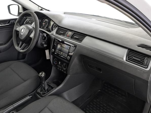 Skoda Rapid I Рестайлинг с пробегом 2019 года, цена 815 000 рублей, 257323 км, лифтбек, Автокод Объявления