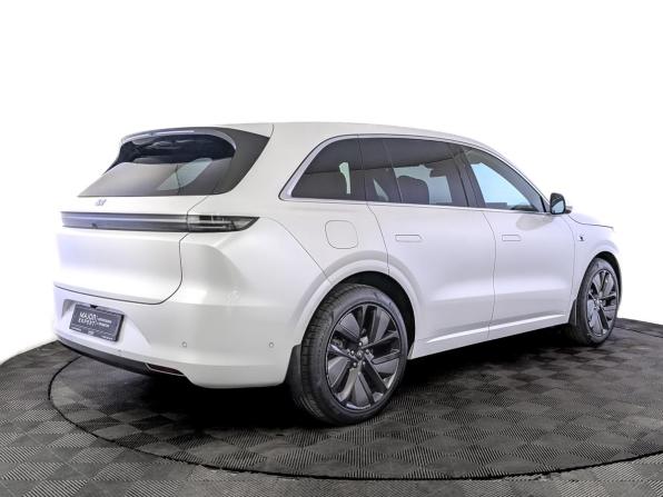 Li Auto (Lixiang) L6 с пробегом 2024 года, цена 5 850 000 рублей, 25555 км, внедорожник, Автокод Объявления