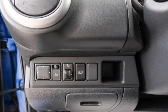 Nissan Note I с пробегом 2006 года, цена 649 000 рублей, 210653 км, хэтчбек, Автокод Объявления