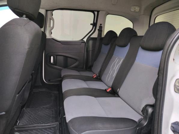 Peugeot Partner II Рестайлинг с пробегом 2012 года, цена 550 000 рублей, 368000 км, компактвэн, Автокод Объявления