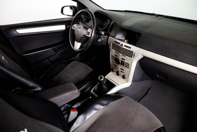 Opel Astra H Рестайлинг с пробегом 2008 года, цена 529 000 рублей, 198707 км, седан, Автокод Объявления