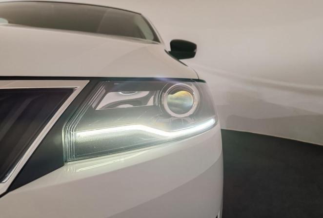 Skoda Rapid I Рестайлинг с пробегом 2018 года, цена 950 000 рублей, 252267 км, лифтбек, Автокод Объявления