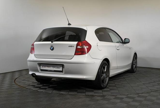 BMW 1 серии I (E81/E82/E87/E88) Рестайлинг с пробегом 2011 года, цена 790 000 рублей, 159359 км, хэтчбек, Автокод Объявления