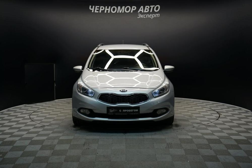 Kia Ceed II Крым  - изображение 8