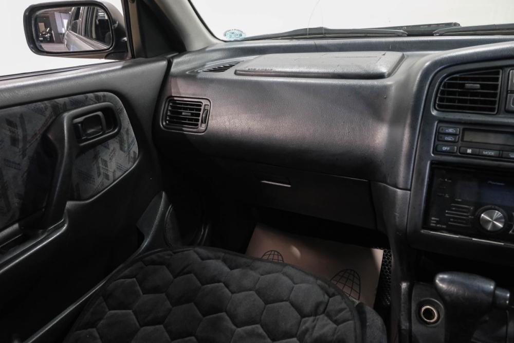Nissan Primera I (P10) Новокузнецк  - изображение 17