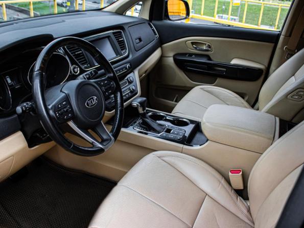 Kia Carnival III с пробегом 2019 года, цена 2 998 000 рублей, 106300 км, минивэн, Автокод Объявления