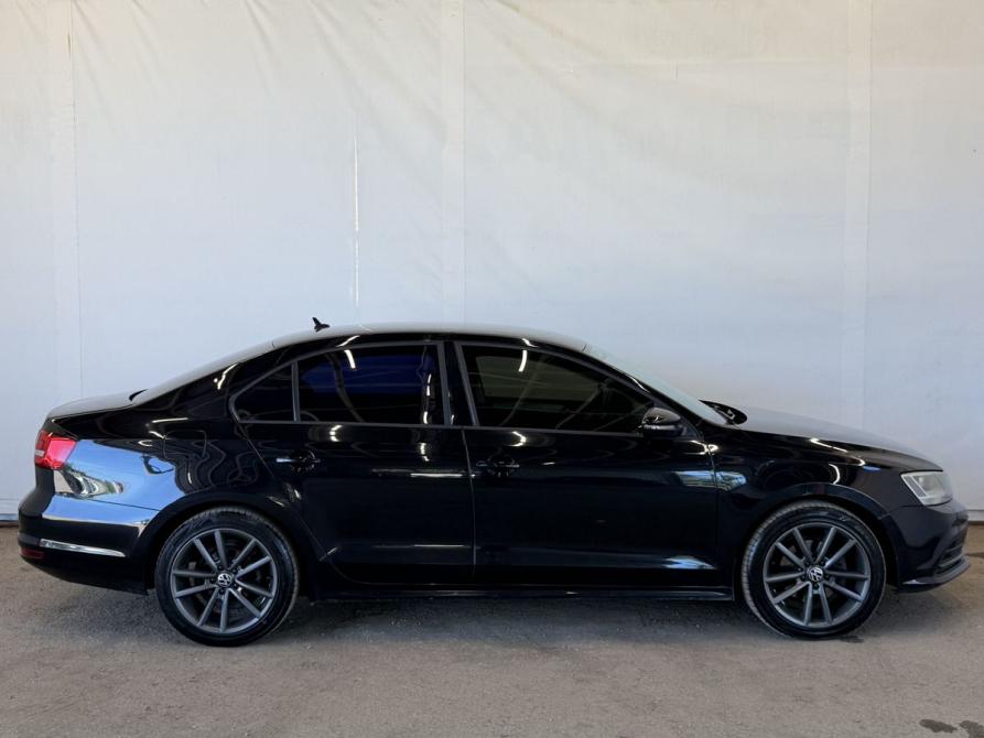 Volkswagen Jetta VI Рестайлинг Псков  - изображение 8
