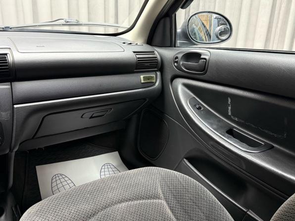 Chrysler Sebring II Рестайлинг с пробегом 2006 года, цена 669 000 рублей, 113756 км, седан, Автокод Объявления