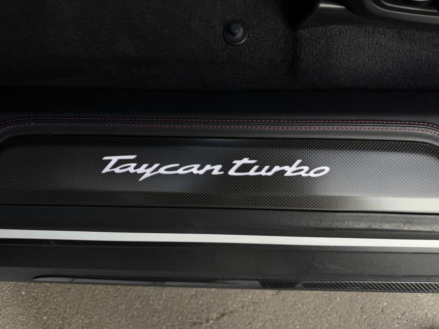Porsche Taycan I Иркутск  - изображение 29