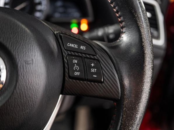Mazda Axela III с пробегом 2014 года, цена 1 250 000 рублей, 75515 км, хэтчбек, Автокод Объявления