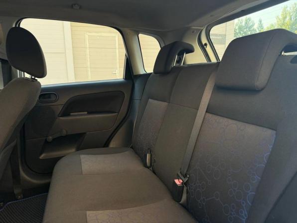 Ford Fiesta Mk5 с пробегом 2006 года, цена 390 000 рублей, 176938 км, хэтчбек, Автокод Объявления