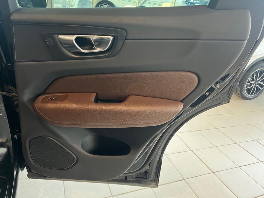Volvo XC60 II Москва  - изображение 25