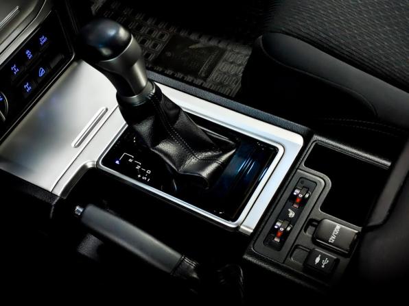 Toyota Land Cruiser Prado 150 Series Рестайлинг 2 с пробегом 2020 года, цена 5 999 000 рублей, 54239 км, внедорожник, Автокод Объявления