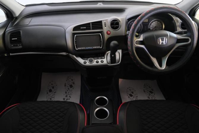 Honda Stream II Рестайлинг с пробегом 2009 года, цена 1 419 000 рублей, 180000 км, компактвэн, Автокод Объявления