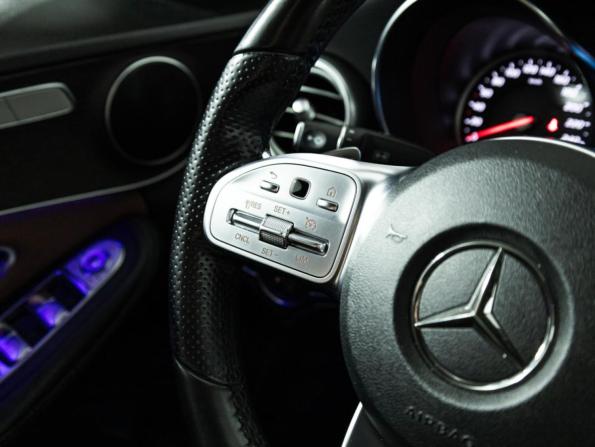 Mercedes-Benz C-Класс IV (W205) Рестайлинг с пробегом 2018 года, цена 2 965 000 рублей, 110339 км, седан, Автокод Объявления