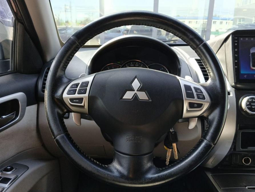Mitsubishi Pajero Sport II Рестайлинг Москва  - изображение 12