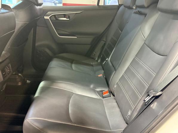 Toyota RAV4 V (XA50) с пробегом 2019 года, цена 2 990 000 рублей, 107801 км, внедорожник, Автокод Объявления