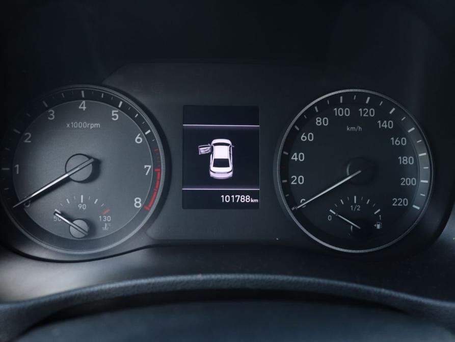 Hyundai Solaris II Москва  - изображение 17