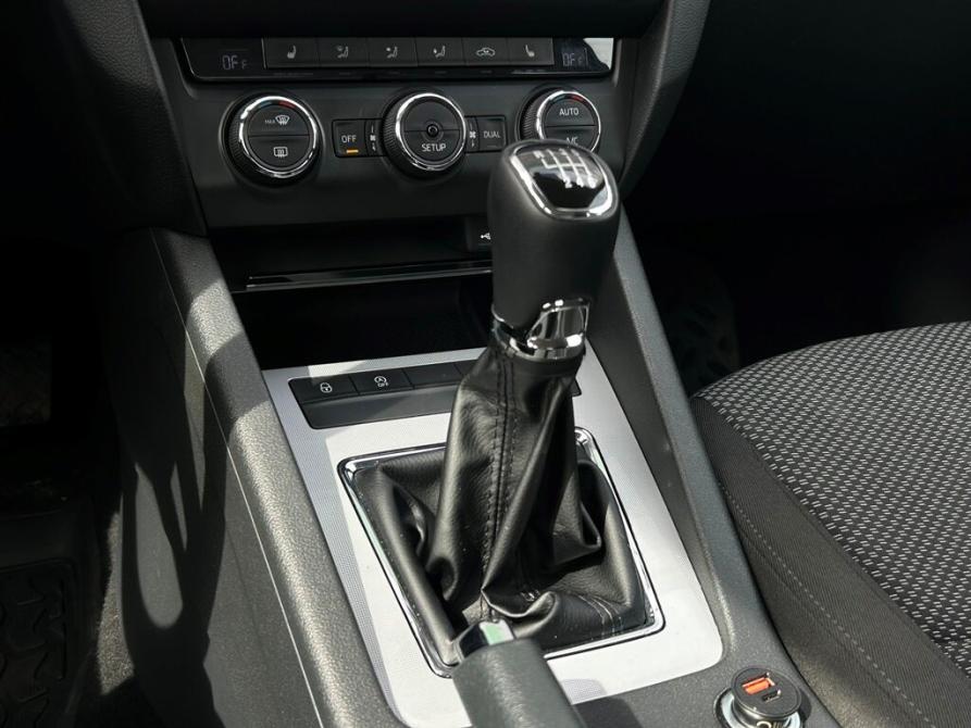 Skoda Octavia III (A7) Санкт-Петербург  - изображение 13