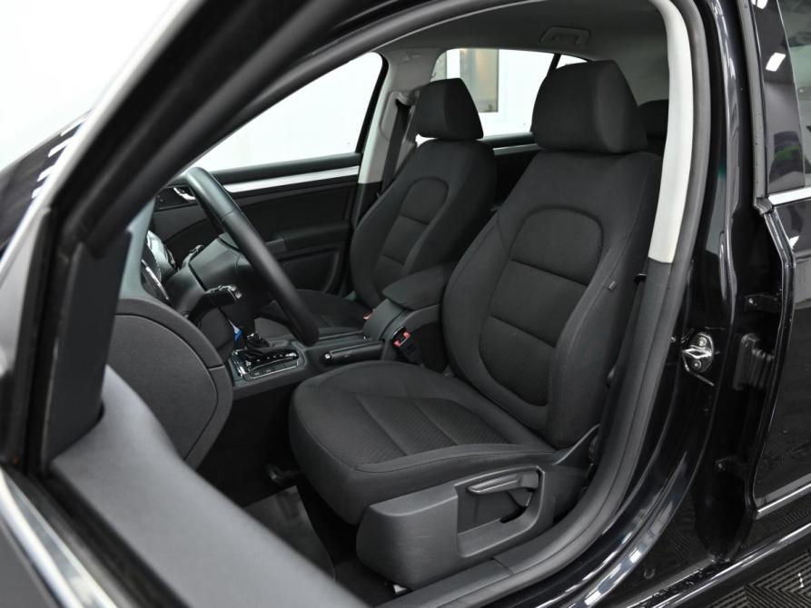 Skoda Superb II Рестайлинг Москва  - изображение 12