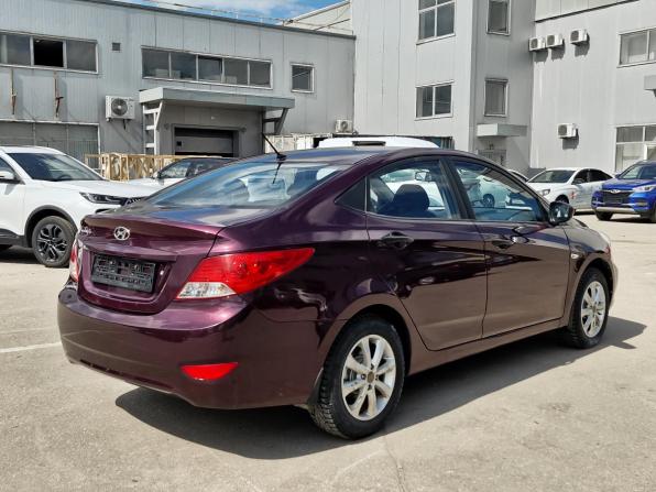 Hyundai Solaris I с пробегом 2012 года, цена 599 000 рублей, 281376 км, седан, Автокод Объявления