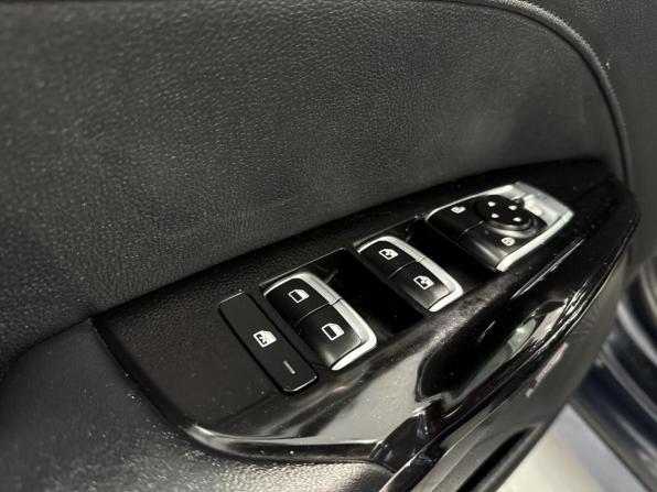 Kia K5 III с пробегом 2020 года, цена 2 370 900 рублей, 91064 км, седан, Автокод Объявления
