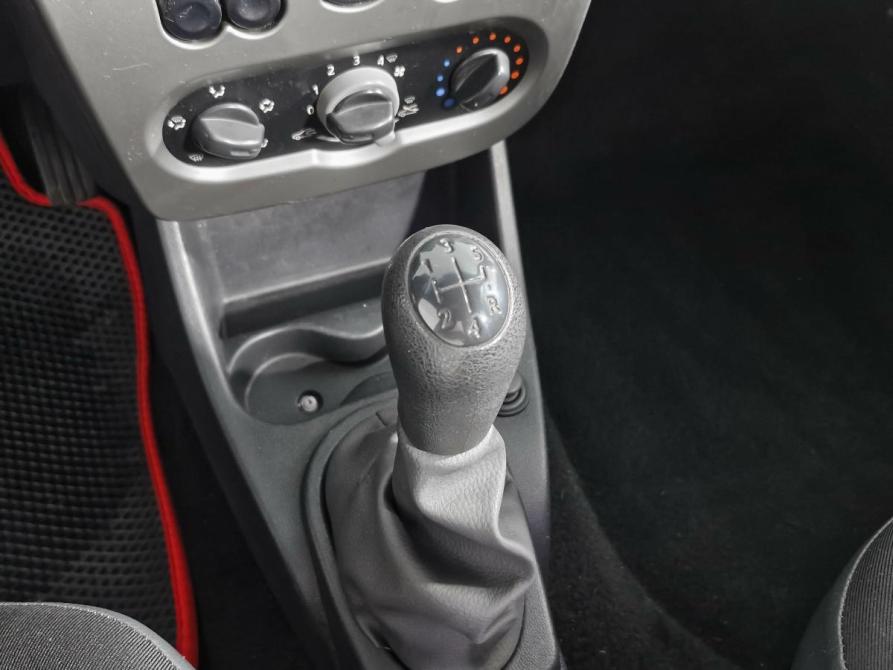 Renault Sandero I Нижний Новгород  - изображение 15