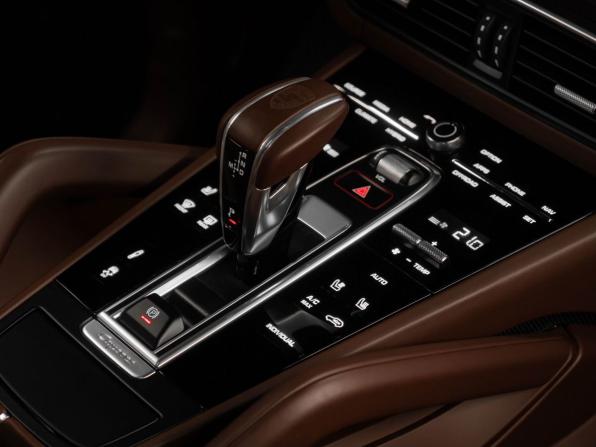 Porsche Cayenne III с пробегом 2021 года, цена 10 500 000 рублей, 54447 км, внедорожник, Автокод Объявления