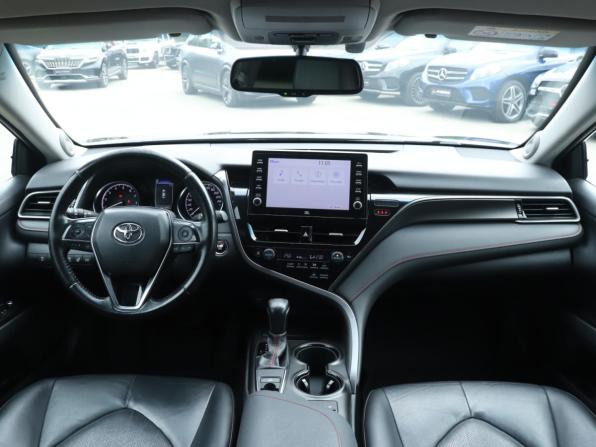 Toyota Camry VIII (XV70) Рестайлинг с пробегом 2021 года, цена 2 950 000 рублей, 141399 км, седан, Автокод Объявления