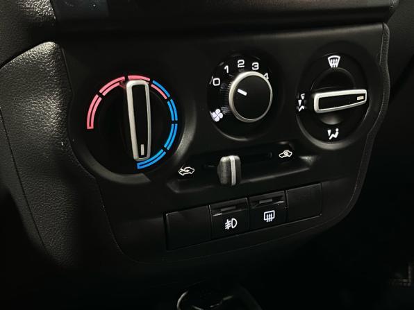 Lada (ВАЗ) Granta I Рестайлинг с пробегом 2023 года, цена 699 000 рублей, 17300 км, лифтбек, Автокод Объявления