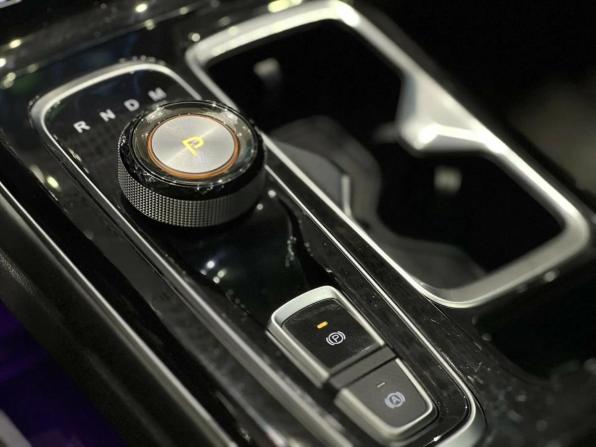 JAC JS6 с пробегом 2023 года, цена 1 695 000 рублей, 30556 км, внедорожник, Автокод Объявления