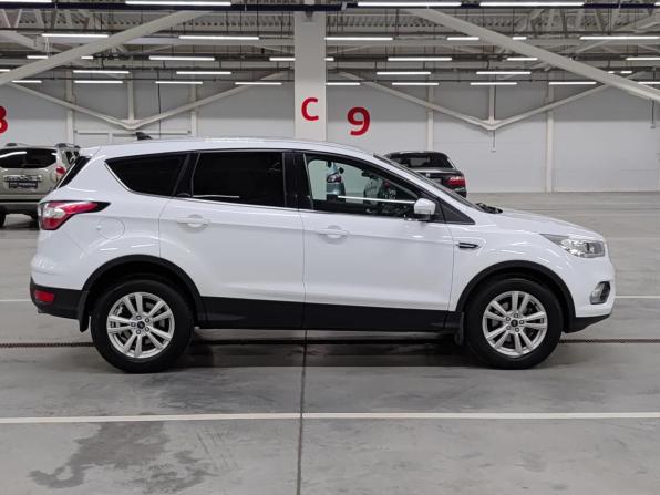 Ford Kuga II Рестайлинг с пробегом 2018 года, цена 1 849 000 рублей, 107819 км, внедорожник, Автокод Объявления