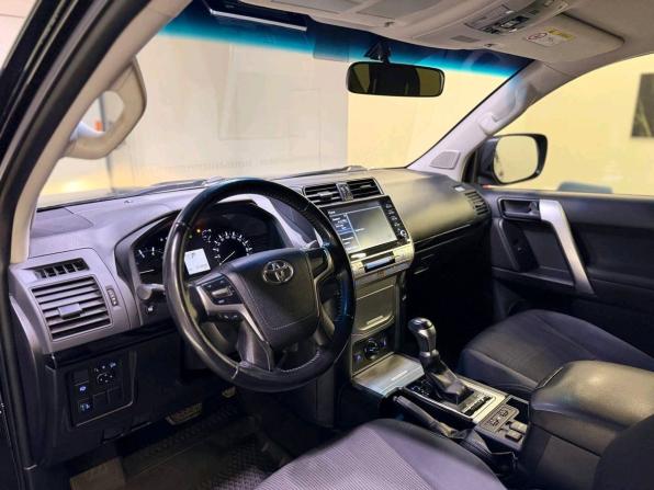 Toyota Land Cruiser Prado 150 Series Рестайлинг 3 с пробегом 2022 года, цена 5 500 000 рублей, 104898 км, внедорожник, Автокод Объявления