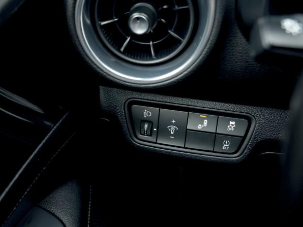 Kia Cerato IV с пробегом 2020 года, цена 2 219 900 рублей, 107876 км, седан, Автокод Объявления
