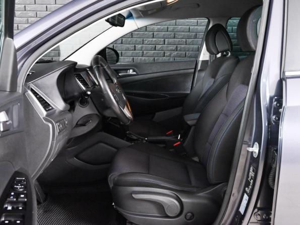 Hyundai Tucson III с пробегом 2018 года, цена 2 000 000 рублей, 208168 км, внедорожник, Автокод Объявления