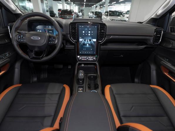 Ford Ranger T6.2 с пробегом 2026 года, цена 5 700 000 рублей, 50 км, пикап, Автокод Объявления