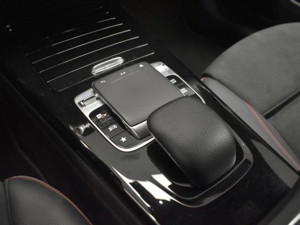 Mercedes-Benz CLA II (C118 X118) с пробегом 2019 года, цена 3 375 000 рублей, 47930 км, седан, Автокод Объявления