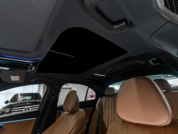 Mercedes-Benz E-Класс VI (W214 S214) с пробегом 2026 года, цена 9 850 000 рублей, 17 км, седан, Автокод Объявления