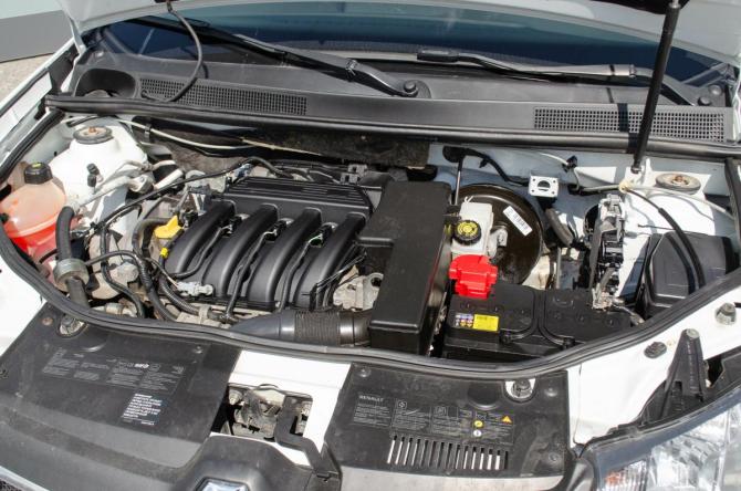 Renault Sandero II с пробегом 2015 года, цена 720 000 рублей, 116000 км, хэтчбек, Автокод Объявления